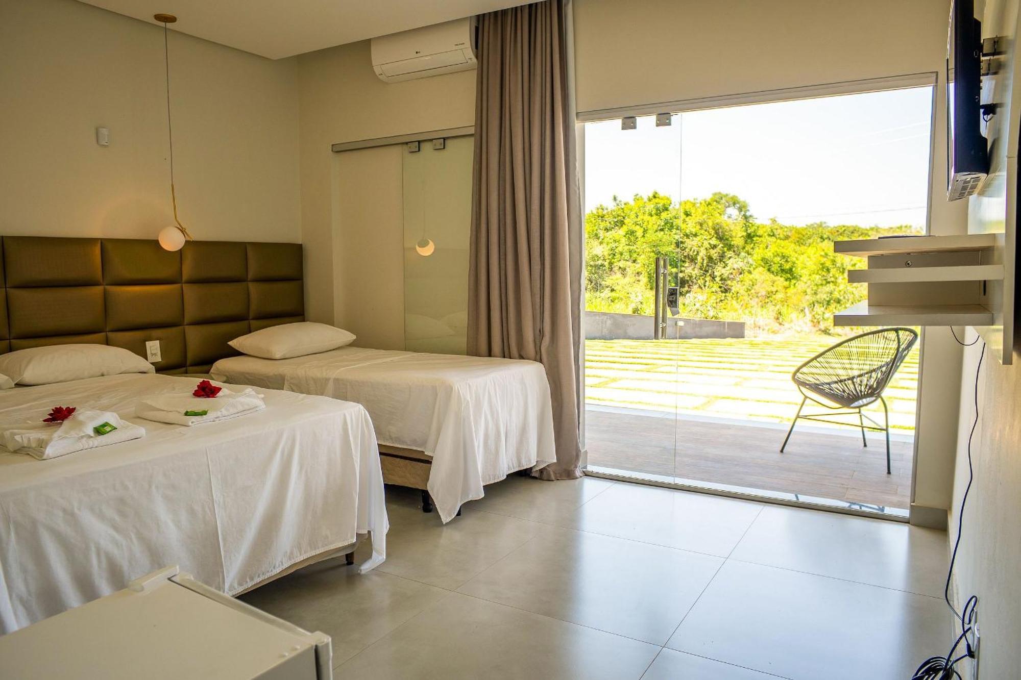 Pousada Com Piscina, Jacuzzi E Com Vista Em Capitolio - Casa Decore Екстериор снимка