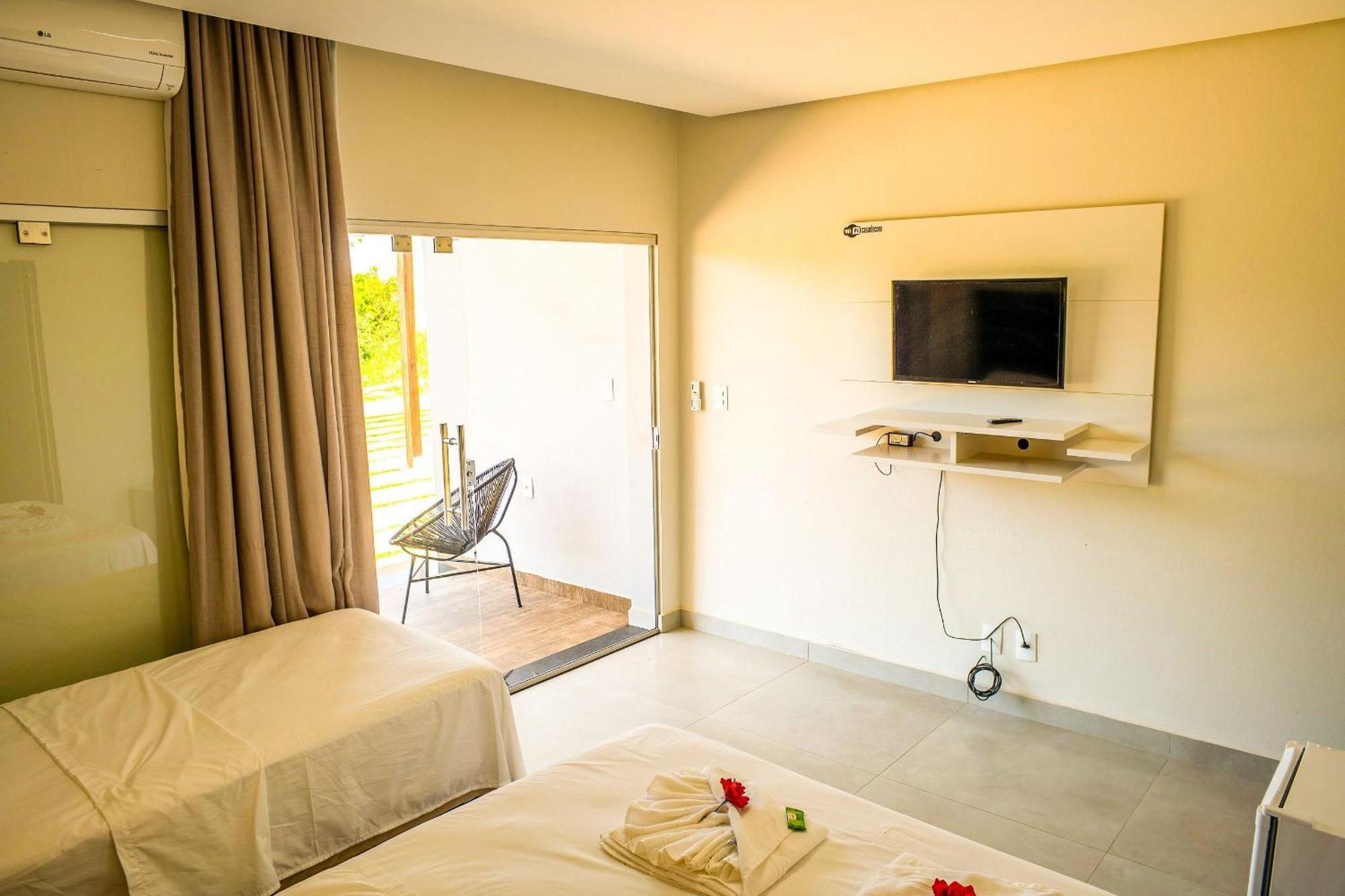 Pousada Com Piscina, Jacuzzi E Com Vista Em Capitolio - Casa Decore Екстериор снимка