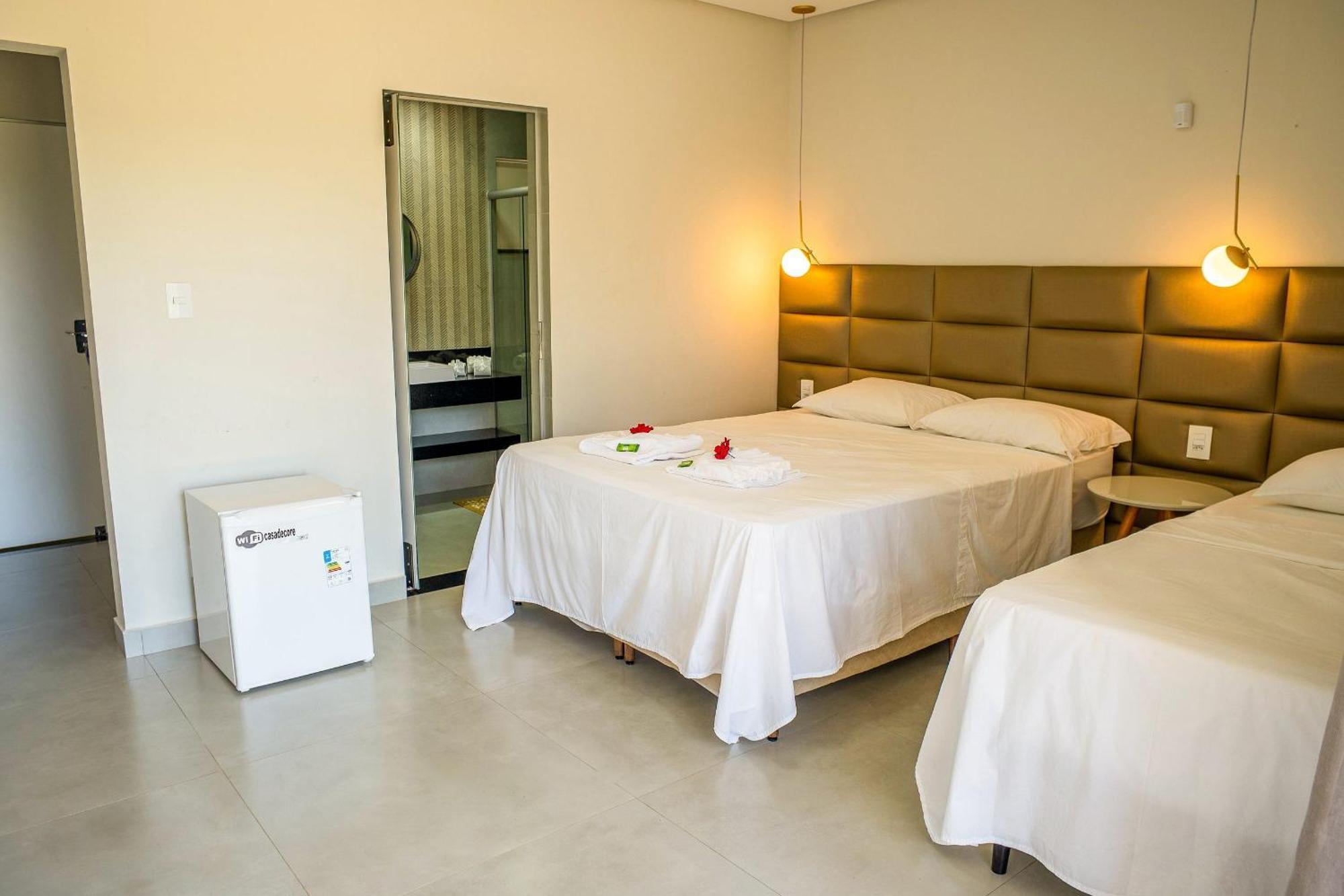 Pousada Com Piscina, Jacuzzi E Com Vista Em Capitolio - Casa Decore Екстериор снимка