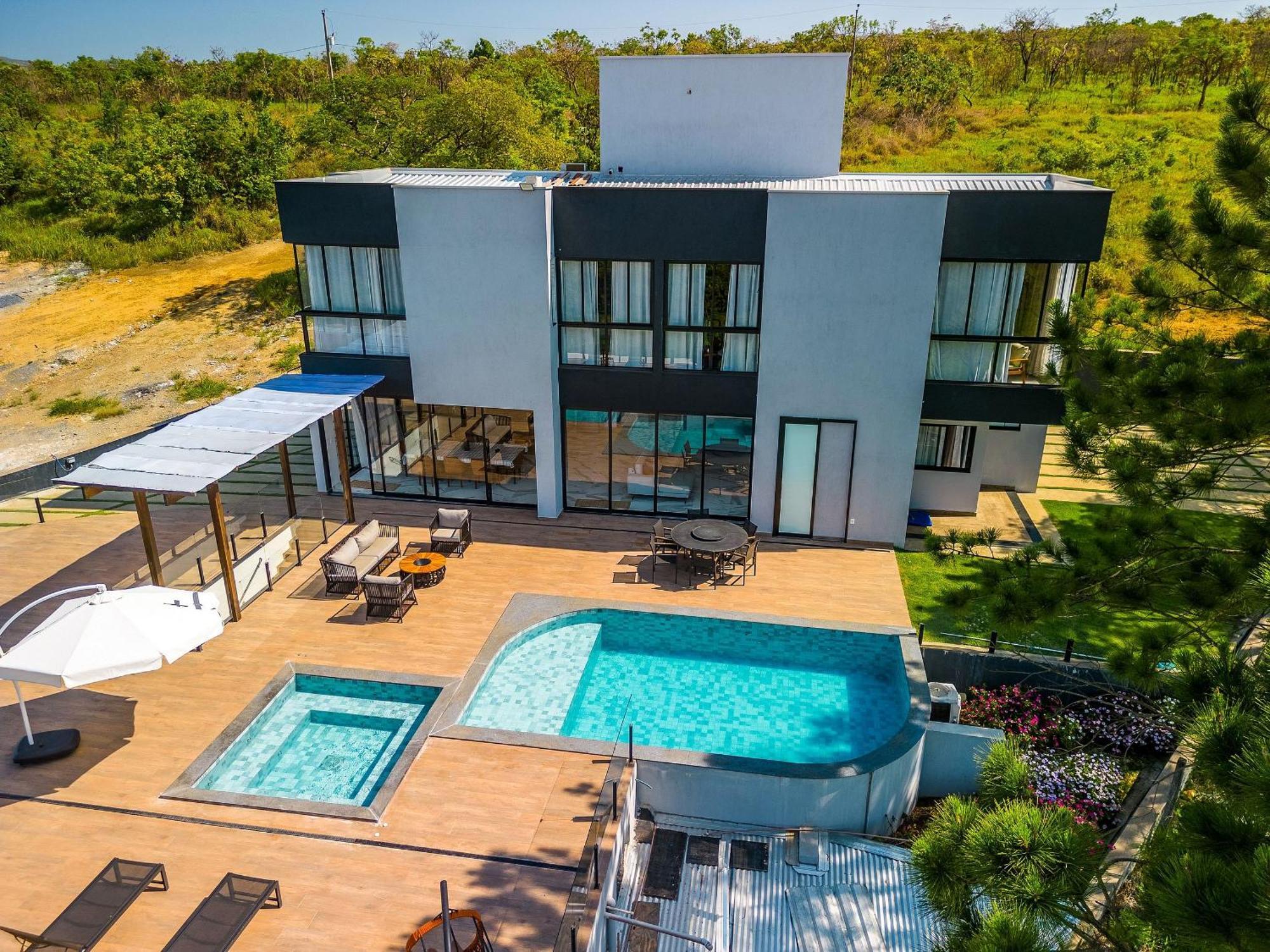 Pousada Com Piscina, Jacuzzi E Com Vista Em Capitolio - Casa Decore Екстериор снимка