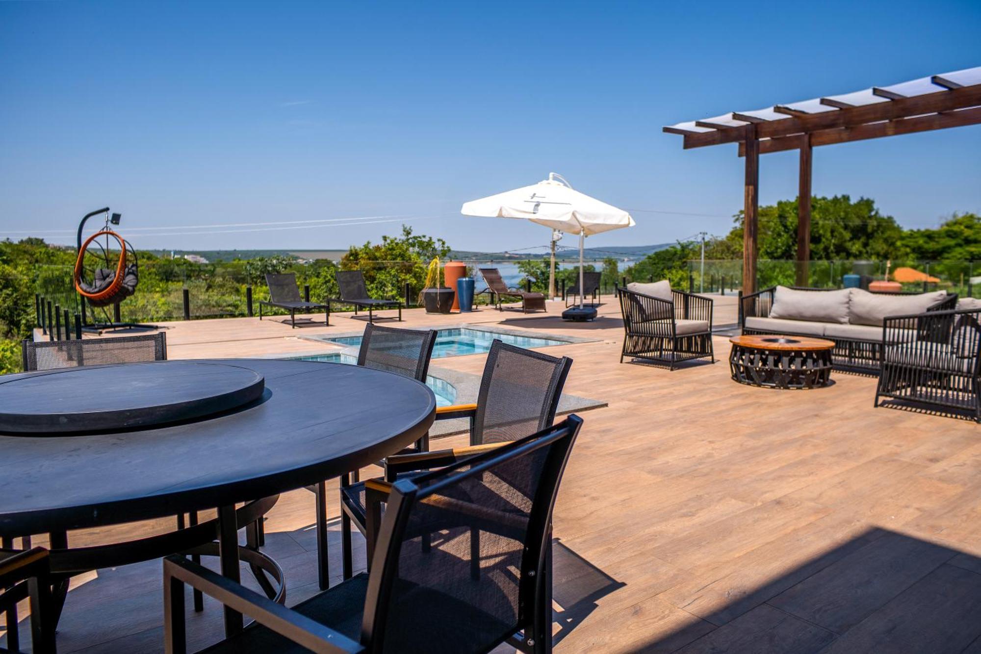 Pousada Com Piscina, Jacuzzi E Com Vista Em Capitolio - Casa Decore Екстериор снимка