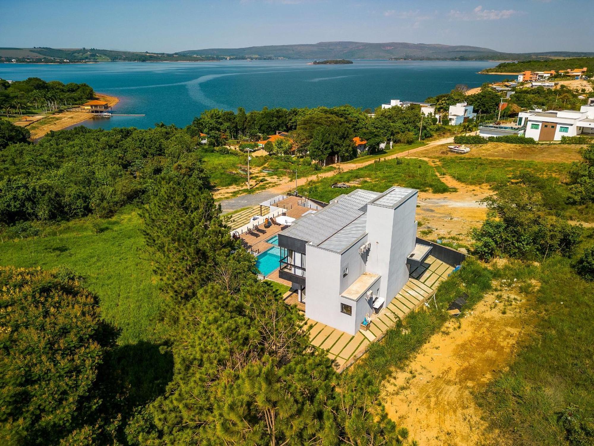 Pousada Com Piscina, Jacuzzi E Com Vista Em Capitolio - Casa Decore Екстериор снимка